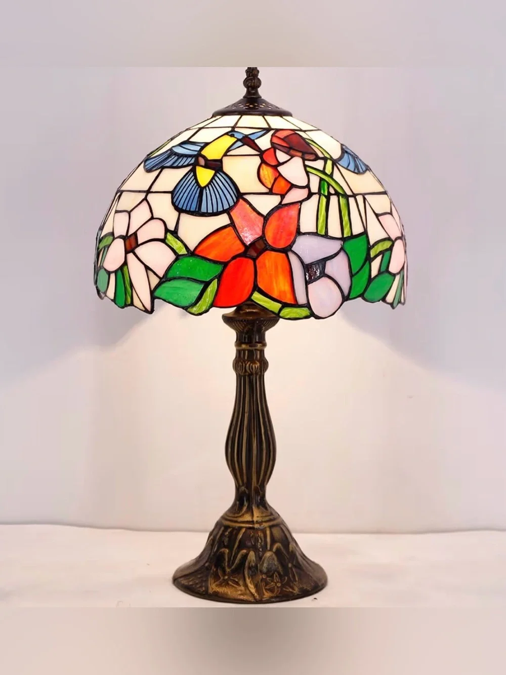 Tiffany Style Hummingbird Stained Glass Table Lamp Bedside Desk Lamp 18”